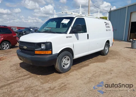 2006 Chevrolet Express Work Van z USA, uszkodzony, nr VIN 1GCFG15X561230038